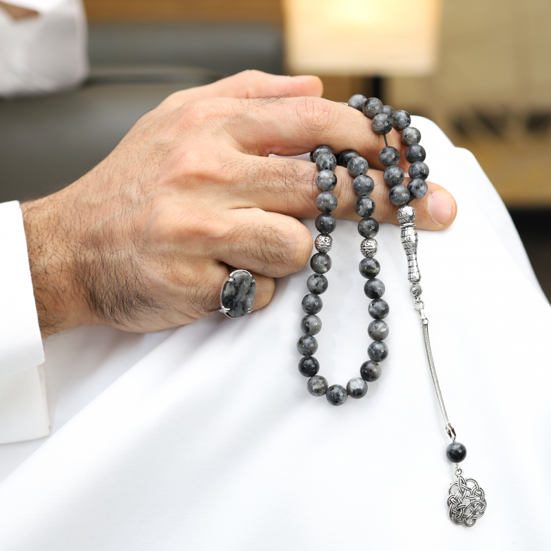 طقم خاتم لابرودايت تشينيز مع سبحة 45 حبة 8 ملم عرض خاص طقم خاتم لابرودايت تشينيز مع سبحة 45 حبة 8 ملم عرض خاص