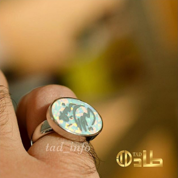 خاتم تفصيل حجر الأوبال الياباني مع حفر الاسم فضة 925 | طاد خاتم تفصيل حجر الأوبال الياباني مع حفر الاسم فضة 925 | طاد