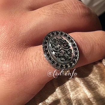 خاتم تفصيل حجر أوبال سانثتيك مع زركون وحفر الاسم فضة 925 طابع فاخر | طاد