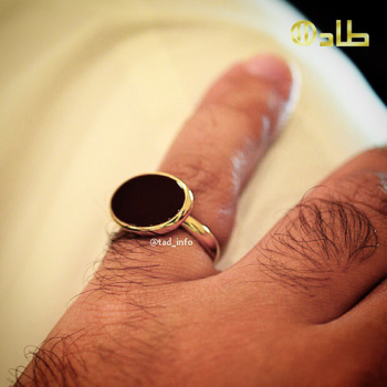 خاتم ملكي اونكس ذهبي تفصيل رجالي فضة 925 طاد